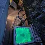 Apartmán Mare With Private Garden And Jacuzzi Vinkuran