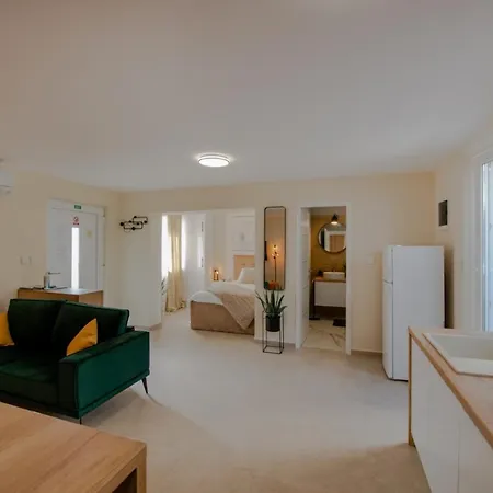 Apartment Mare With Private Garden And Jacuzzi Vinkuran