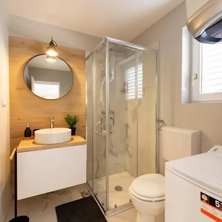 Apartment Mare With Private Garden And Jacuzzi *