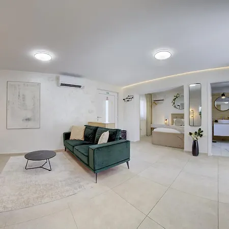 Mare With Private Garden And Jacuzzi * Vinkuran